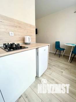 Студия квартира, посуточно, 30м2, 1/5 этаж