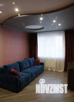 2-к квартира, посуточно, 52м2, 3/16 этаж