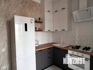 1-к квартира, посуточно, 40м2, 11/22 этаж