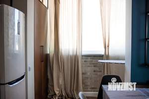 Студия квартира, посуточно, 37м2, 10/16 этаж