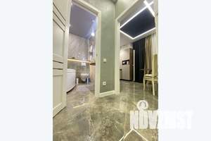 1-к квартира, посуточно, 40м2, 10/18 этаж