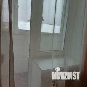 1-к квартира, посуточно, 38м2, 3/6 этаж