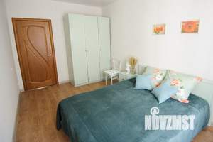 2-к квартира, посуточно, 55м2, 1/1 этаж