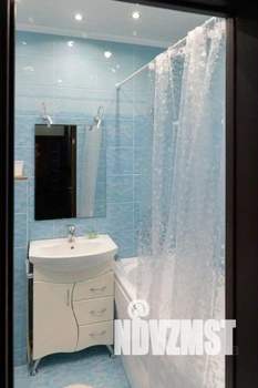 2-к квартира, посуточно, 52м2, 1/1 этаж