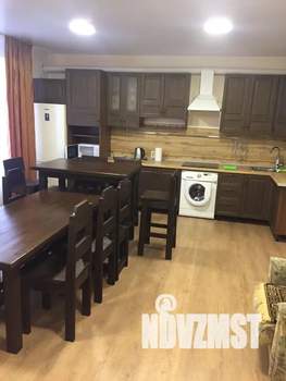 2-к квартира, посуточно, 79м2, 1/2 этаж