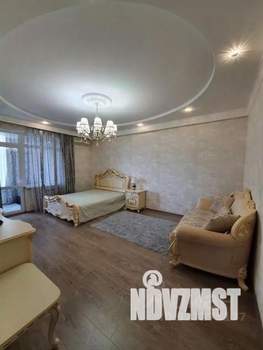 1-к квартира, посуточно, 64м2, 1/1 этаж