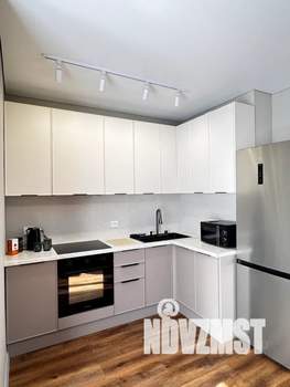 1-к квартира, посуточно, 40м2, 3/8 этаж