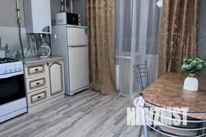 1-к квартира, посуточно, 43м2, 4/10 этаж