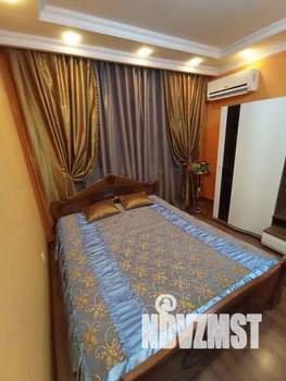 1-к квартира, посуточно, 42м2, 8/10 этаж