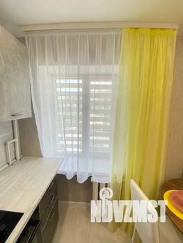 1-к квартира, посуточно, 33м2, 3/5 этаж