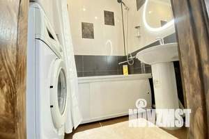 1-к квартира, посуточно, 35м2, 10/18 этаж