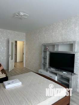 1-к квартира, на длительный срок, 42м2, 22/25 этаж