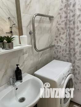 Студия квартира, посуточно, 28м2, 5/9 этаж