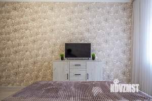 1-к квартира, посуточно, 43м2, 11/18 этаж