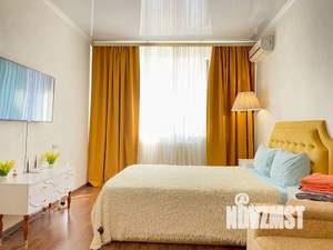 1-к квартира, посуточно, 41м2, 12/17 этаж