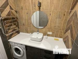1-к квартира, посуточно, 40м2, 15/18 этаж