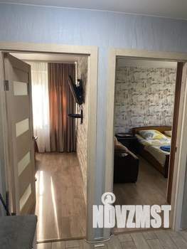 2-к квартира, посуточно, 40м2, 5/5 этаж