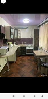 3-к квартира, на длительный срок, 56м2, 1/3 этаж