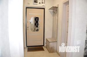 1-к квартира, посуточно, 32м2, 1/10 этаж