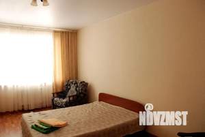 2-к квартира, посуточно, 80м2, 4/10 этаж