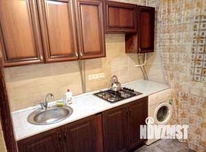 2-к квартира, посуточно, 50м2, 1/6 этаж