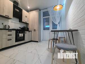 1-к квартира, посуточно, 38м2, 13/18 этаж