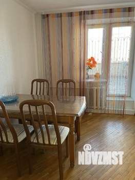 3-к квартира, посуточно, 47м2, 2/4 этаж