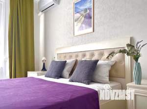 1-к квартира, посуточно, 40м2, 11/18 этаж