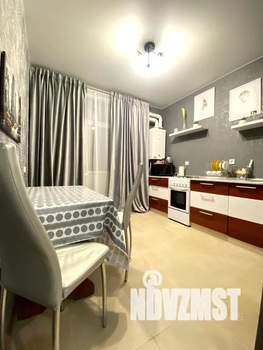 1-к квартира, посуточно, 39м2, 18/18 этаж