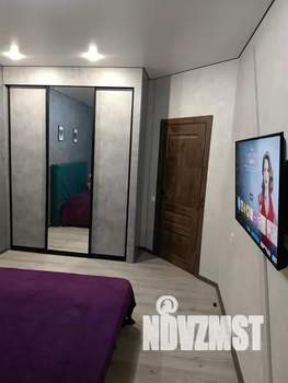 1-к квартира, посуточно, 36м2, 1/18 этаж