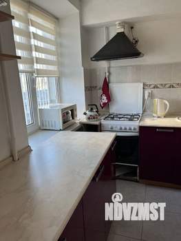 3-к квартира, посуточно, 47м2, 2/4 этаж