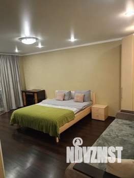 Студия квартира, посуточно, 30м2, 3/5 этаж