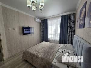 1-к квартира, посуточно, 33м2, 2/18 этаж