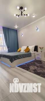 1-к квартира, посуточно, 40м2, 14/20 этаж