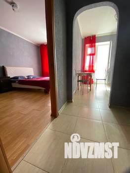 1-к квартира, посуточно, 40м2, 2/16 этаж