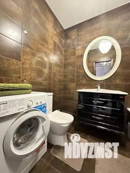 Студия квартира, посуточно, 35м2, 2/18 этаж