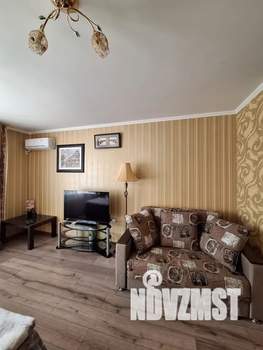 1-к квартира, посуточно, 33м2, 2/10 этаж