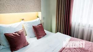 1-к квартира, посуточно, 46м2, 1/2 этаж