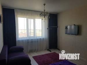 1-к квартира, посуточно, 35м2, 17/18 этаж