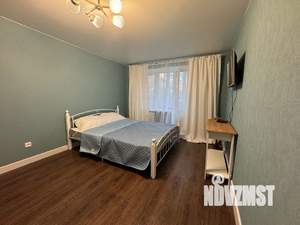 1-к квартира, посуточно, 34м2, 3/5 этаж