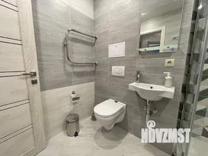 1-к квартира, посуточно, 40м2, 3/8 этаж