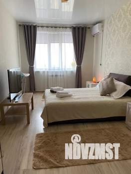 1-к квартира, посуточно, 40м2, 8/16 этаж
