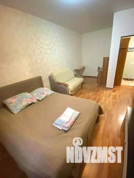 1-к квартира, посуточно, 42м2, 1/1 этаж