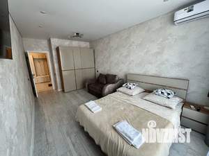 1-к квартира, посуточно, 44м2, 7/24 этаж