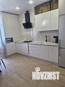 1-к квартира, посуточно, 40м2, 8/16 этаж