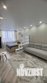 1-к квартира, посуточно, 45м2, 13/16 этаж