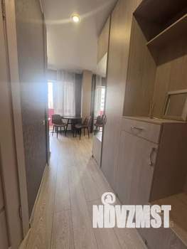 Студия квартира, посуточно, 30м2, 4/18 этаж