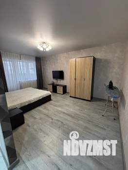 1-к квартира, посуточно, 52м2, 1/10 этаж