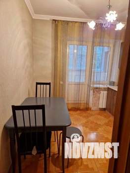 1-к квартира, посуточно, 52м2, 1/1 этаж