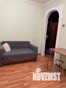 1-к квартира, посуточно, 40м2, 8/10 этаж